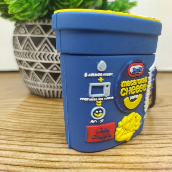 AirPods Case Protective Cover Max & Cheese Silicone luxury Classic Design Cover - Picture 3 of 5